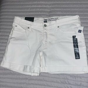 Gap Girlfriend Shorts -White Denim